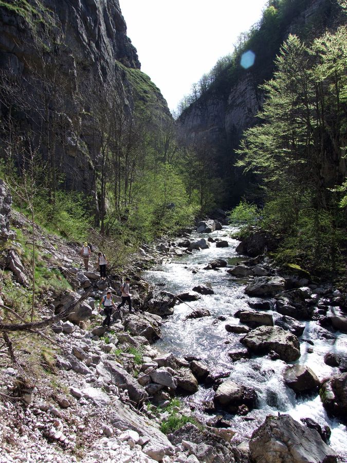 rakitnica-canyon-highlander-adventures